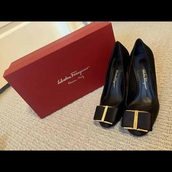 Salvatore Ferragamo Shoes Salvatore Ferragamo Shoes Flower